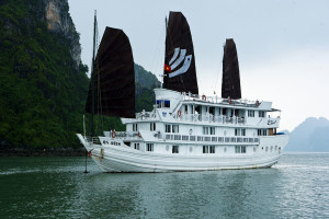 Bhaya Cruise Halong bay