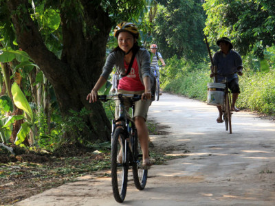 Cycling tour in Co Loa