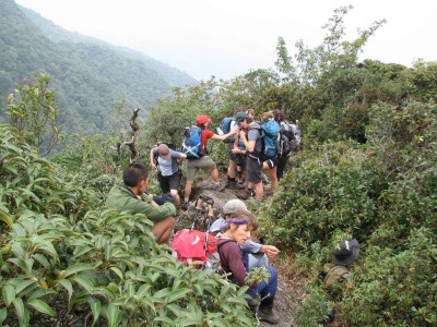 Fansipan climbing tour