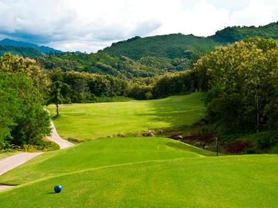 Luang Prabang golf tour