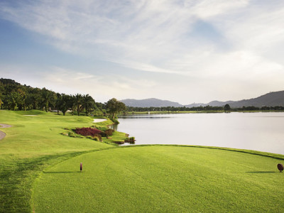 Vientiane golf tour