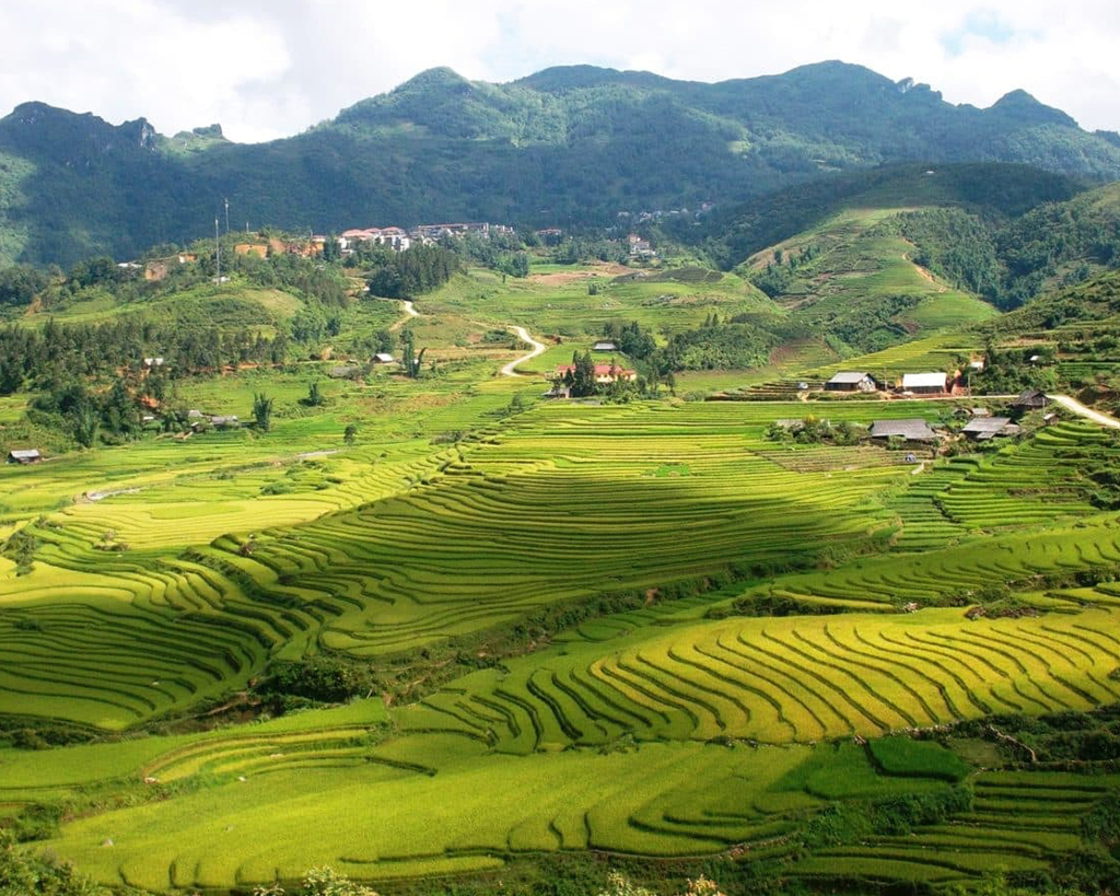 Sapa Hill Tribe Visit on Bicycle 2 days