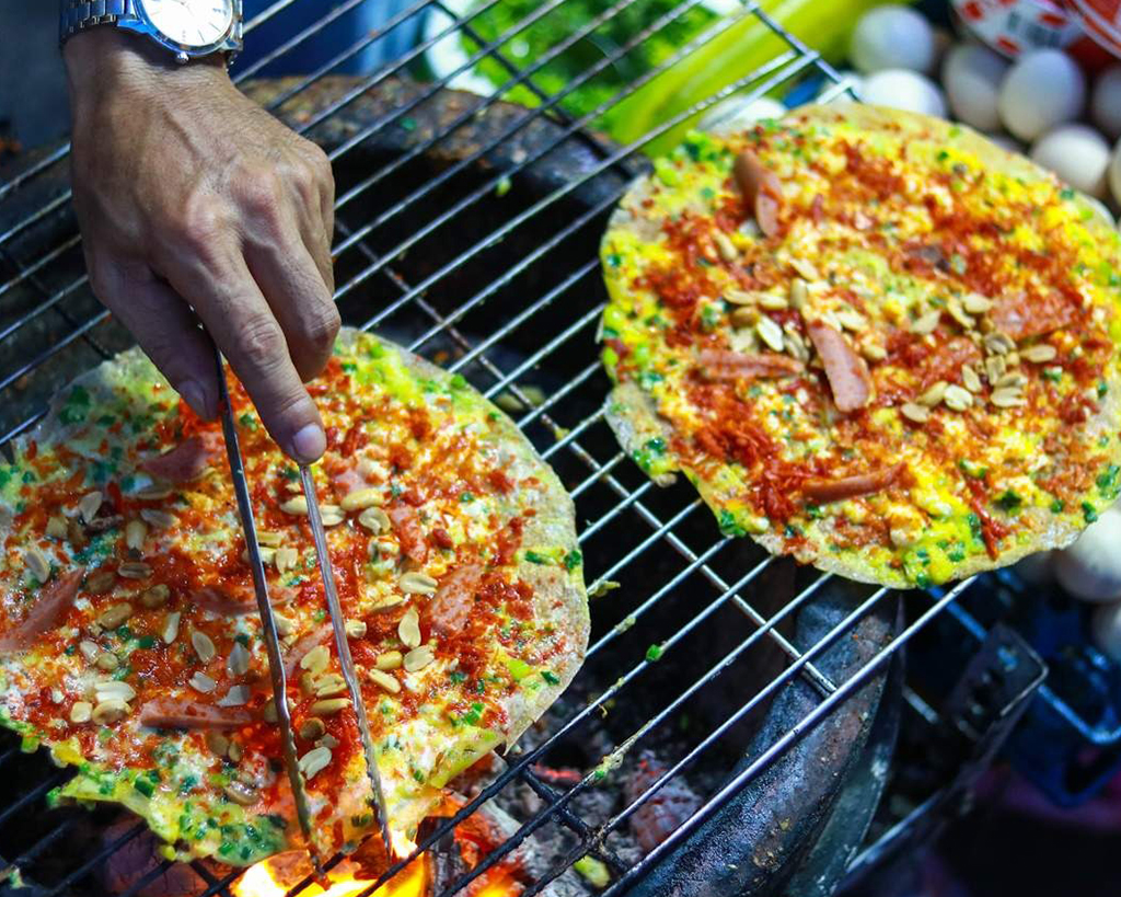 Saigon Walking Foodie Tour