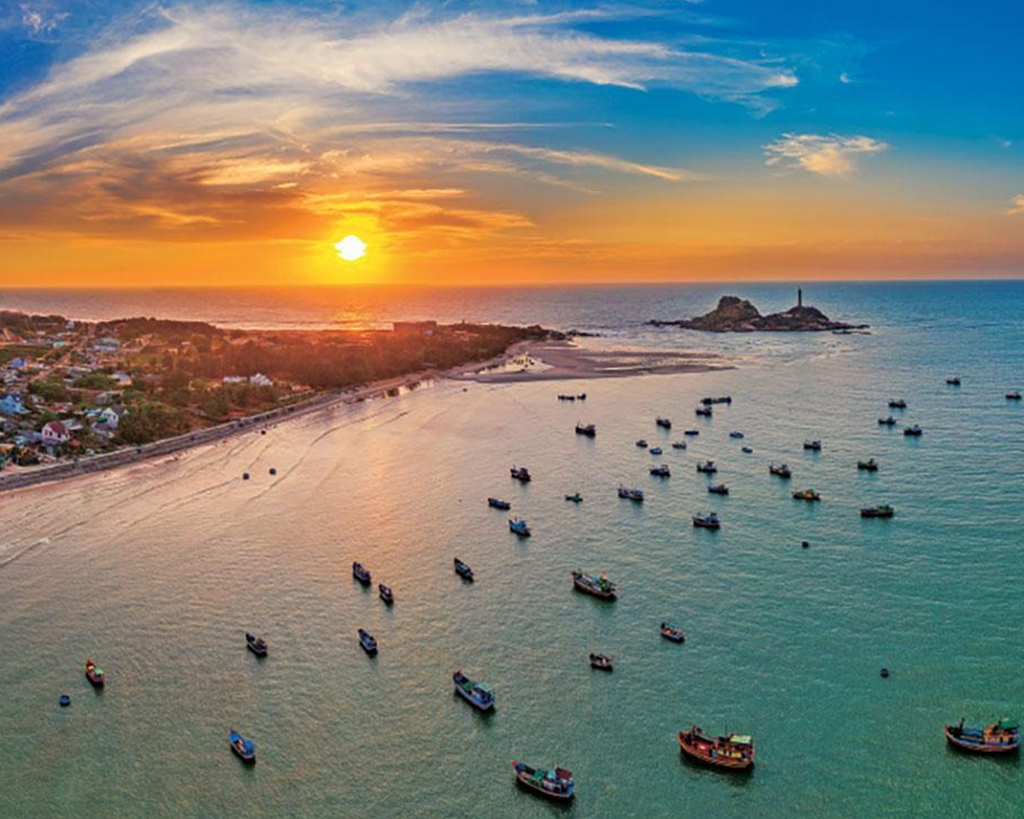 Majestic Vietnam with Summer Beach Relaxation 17 days