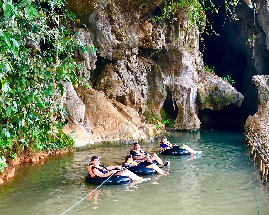 Vang Vieng Kayaking Experience Full Day