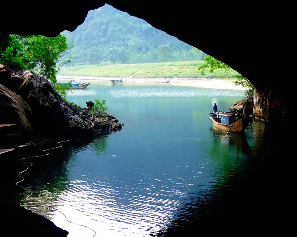 Complete Central Vietnam Private Discovery 9 days