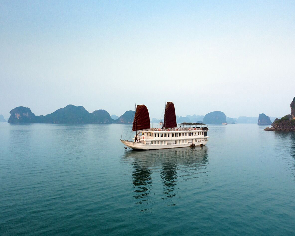 Garden Bay Legend Cruise