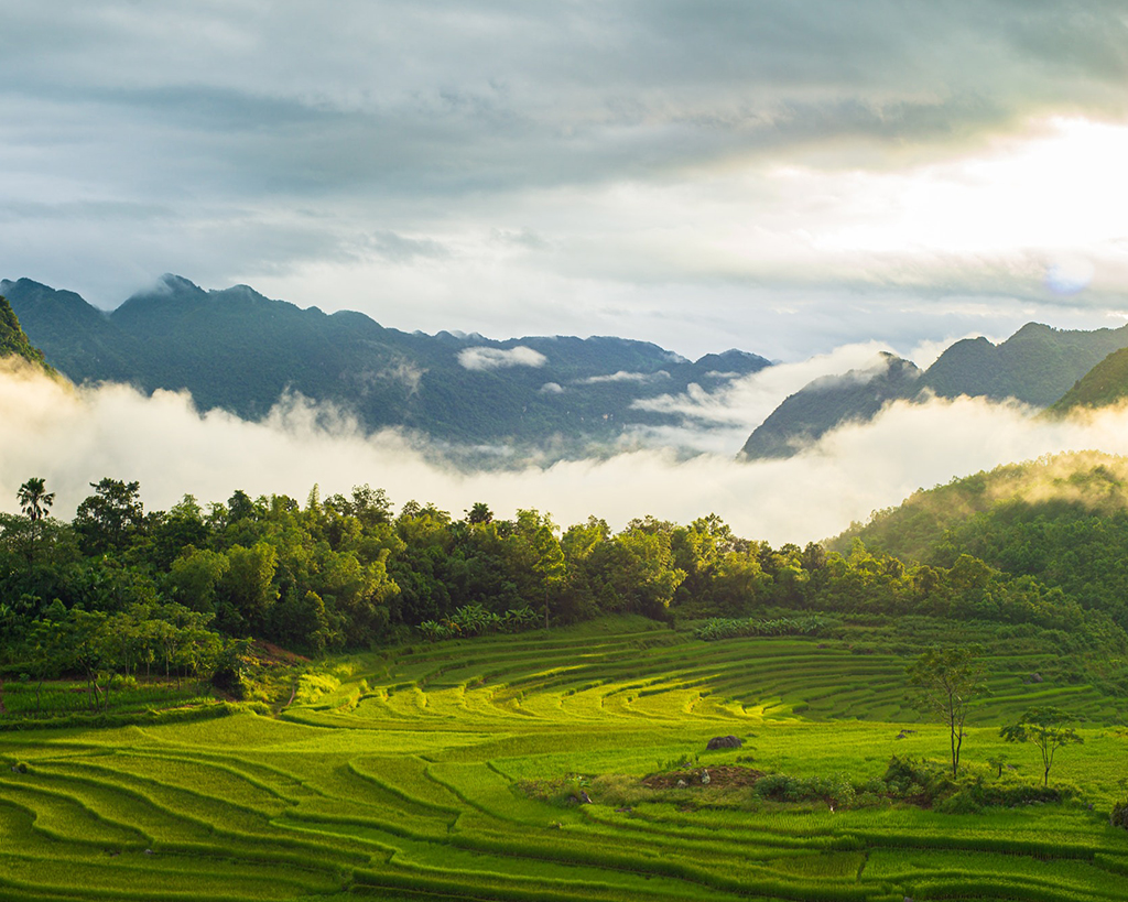 Mai Chau Light Trek – Private 2 days from Hanoi