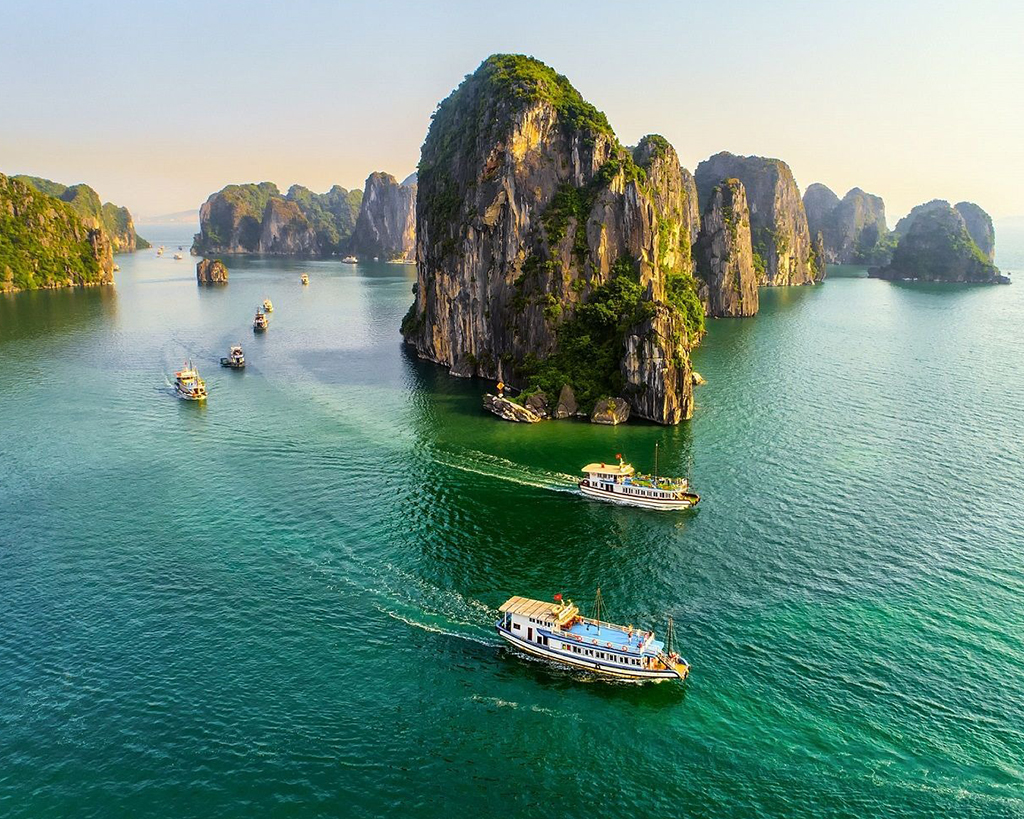 Discover Halong Bay & Ninh Binh Package 2 days